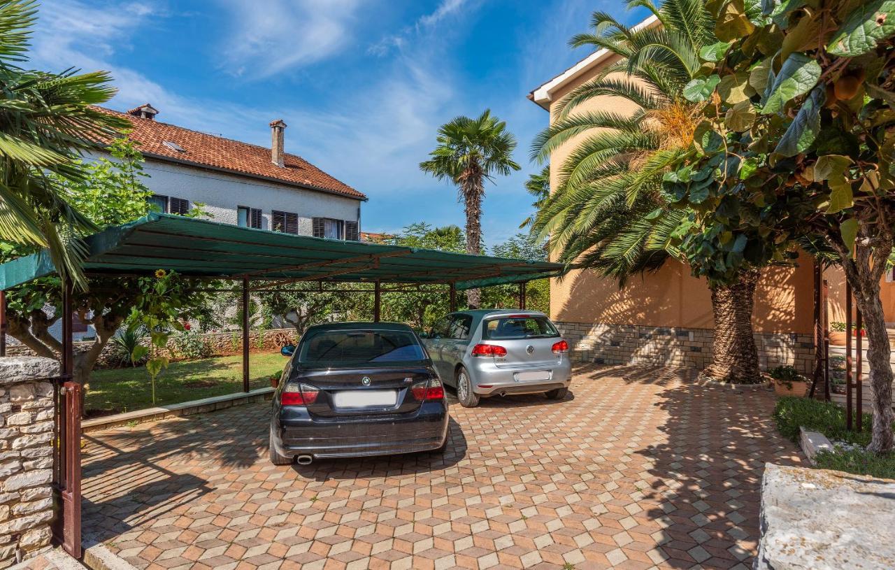 Apartments Feniks פורץ מראה חיצוני תמונה