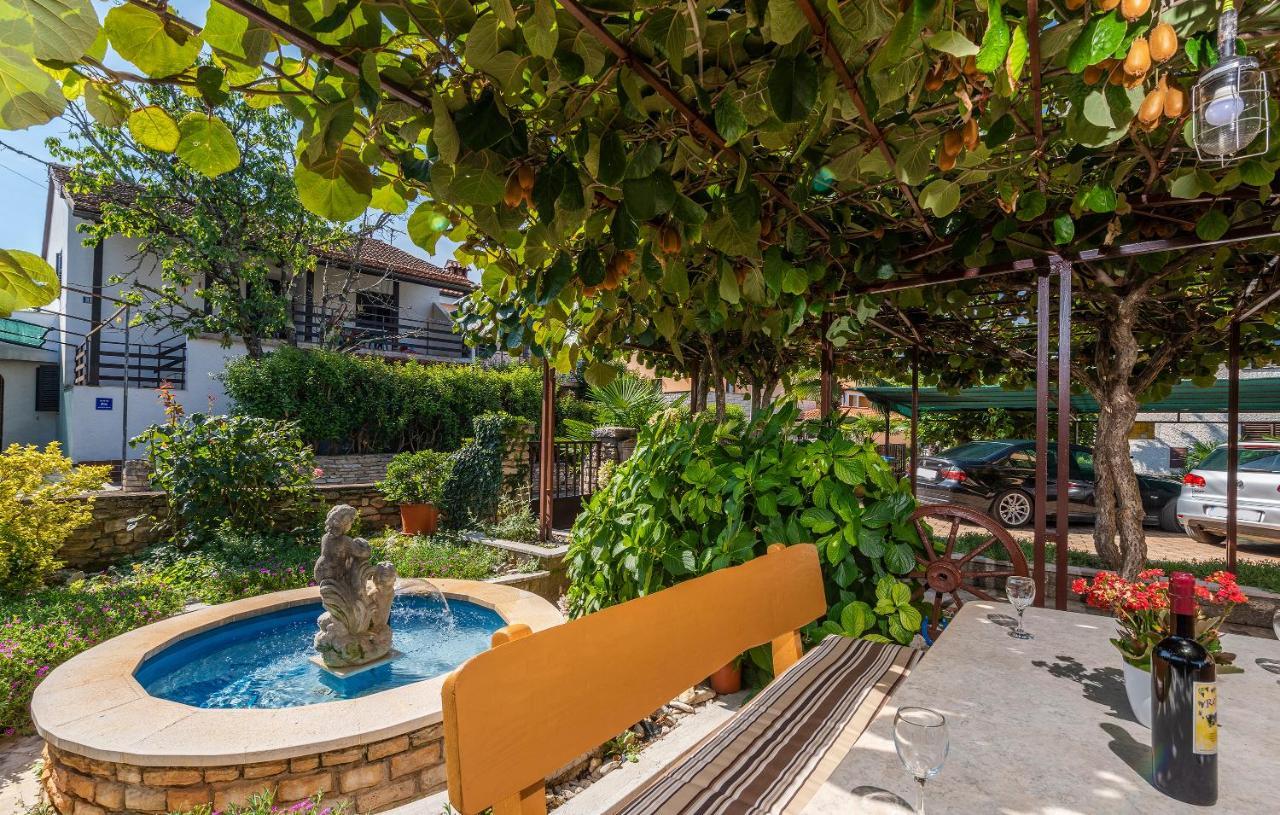 Apartments Feniks פורץ מראה חיצוני תמונה
