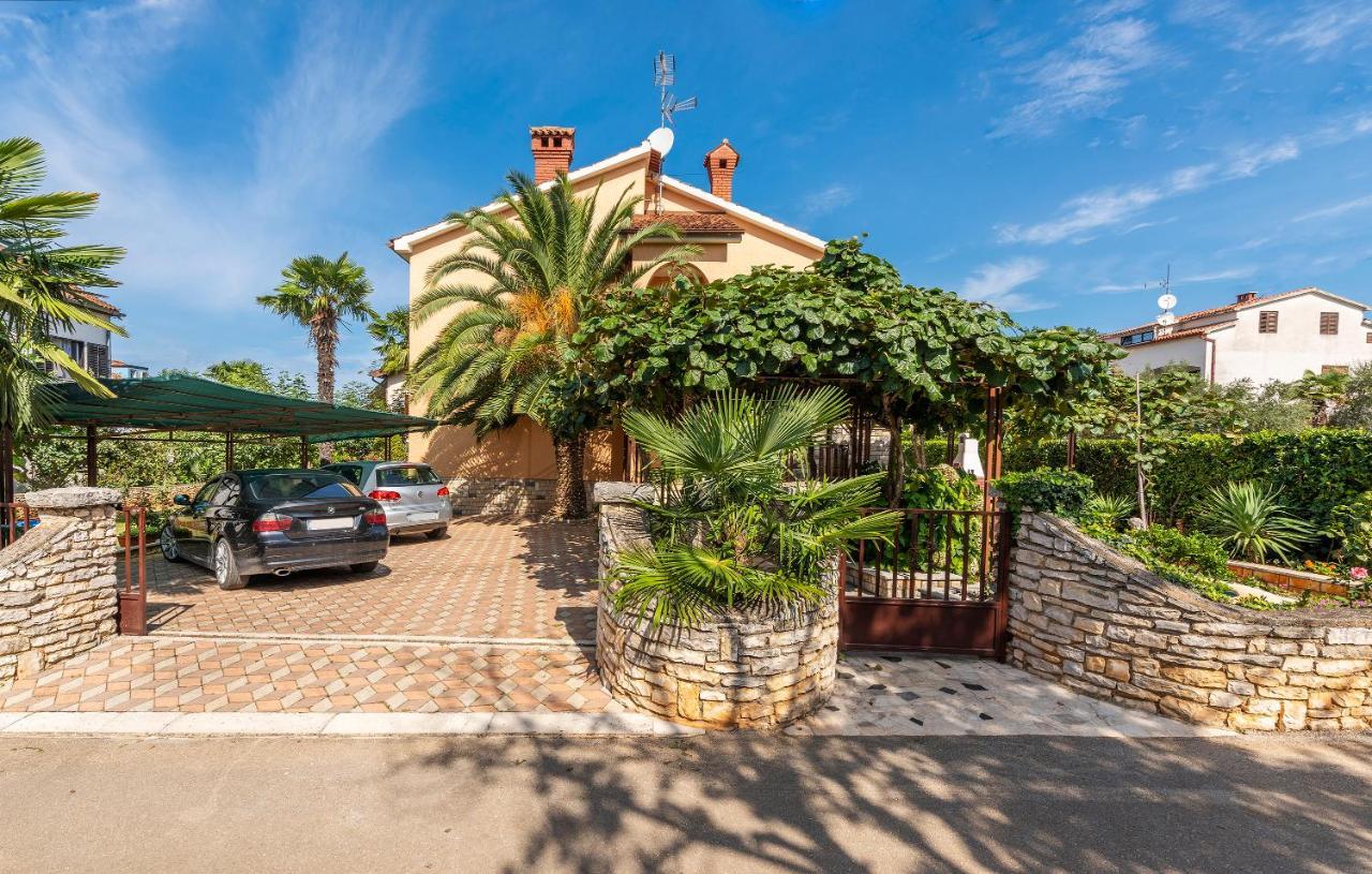 Apartments Feniks פורץ מראה חיצוני תמונה