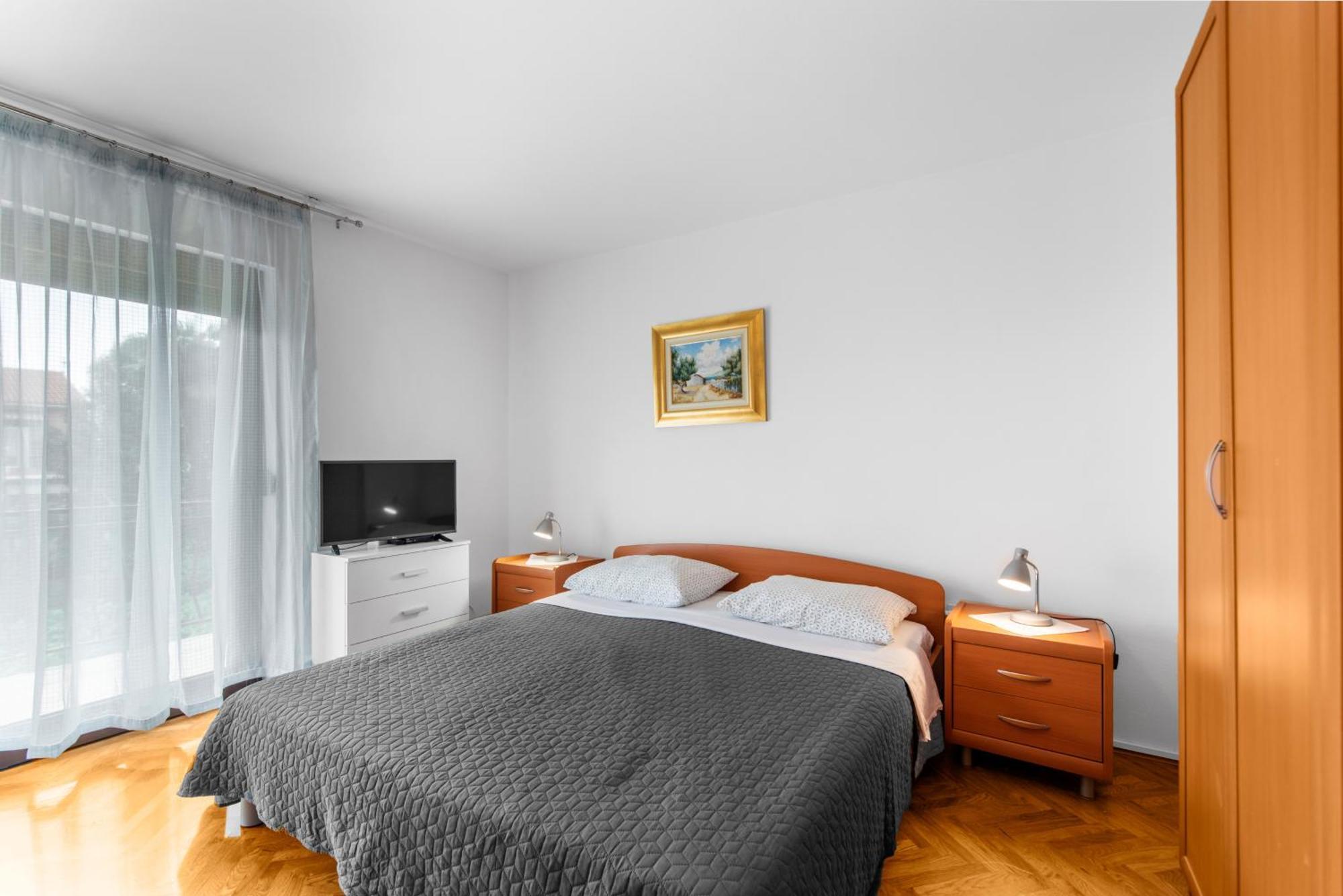 Apartments Feniks פורץ מראה חיצוני תמונה